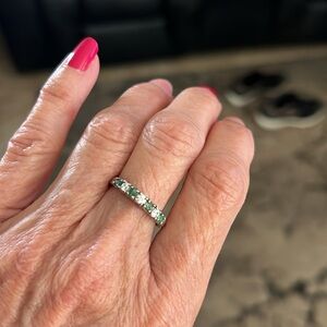 Elegant Green Stone Ring